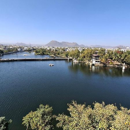 Hotel Antariksh Udaipur Esterno foto
