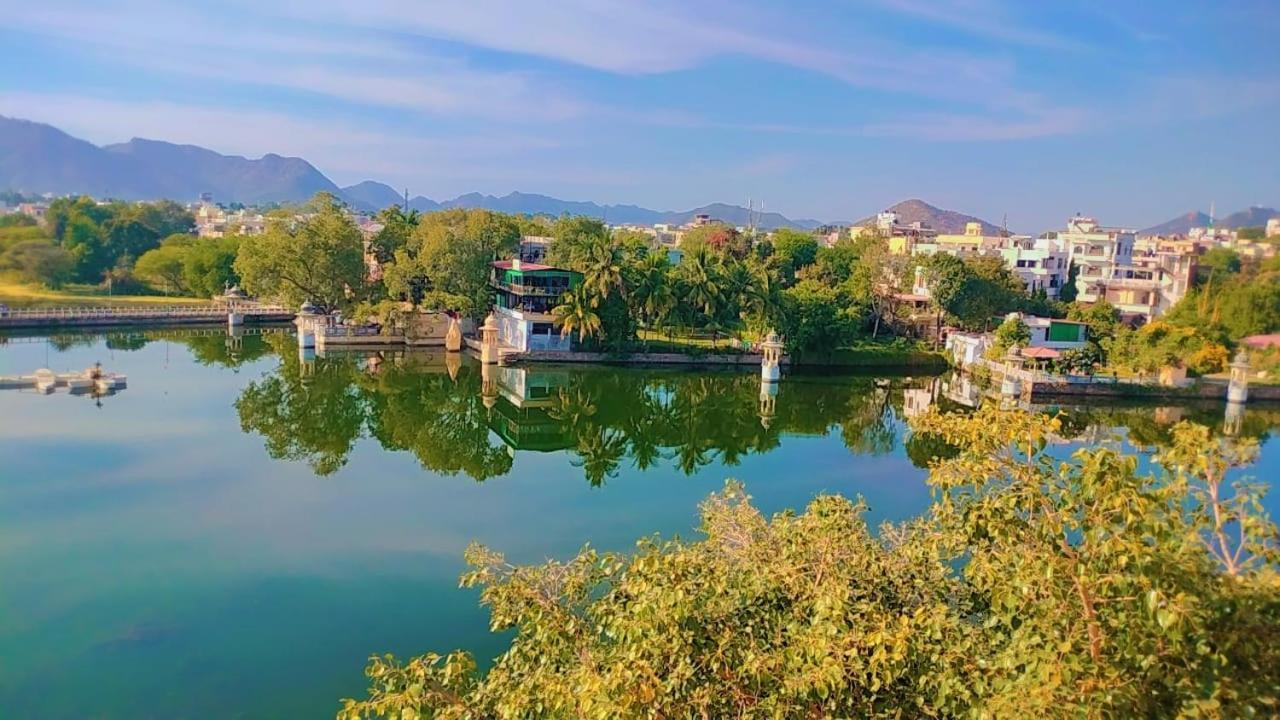 Hotel Antariksh Udaipur Esterno foto