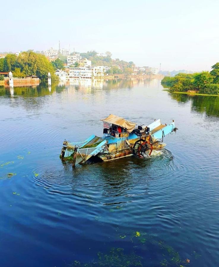 Hotel Antariksh Udaipur Esterno foto