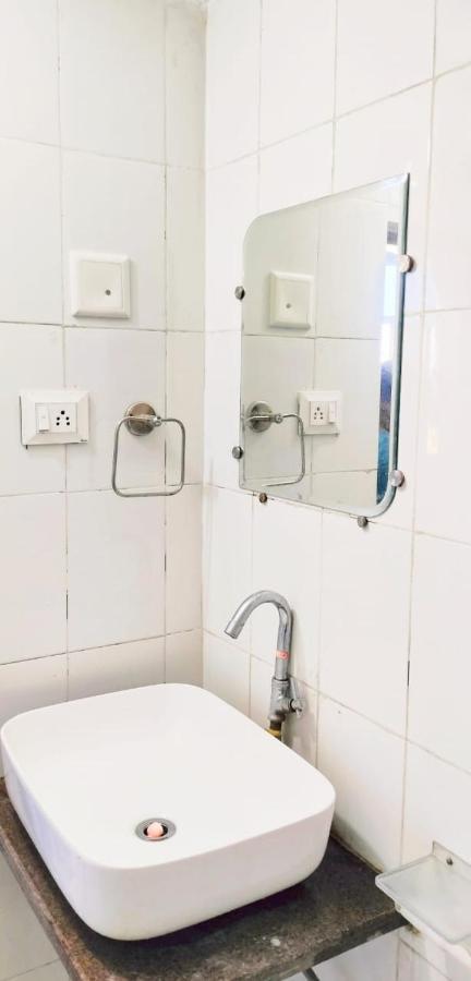 Hotel Antariksh Udaipur Esterno foto
