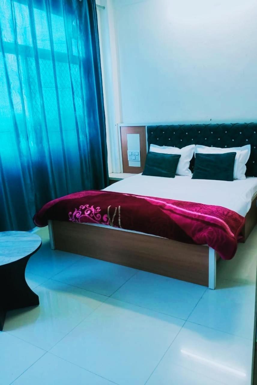 Hotel Antariksh Udaipur Esterno foto