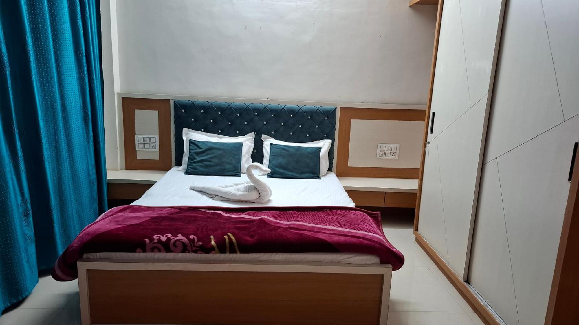 Hotel Antariksh Udaipur Esterno foto